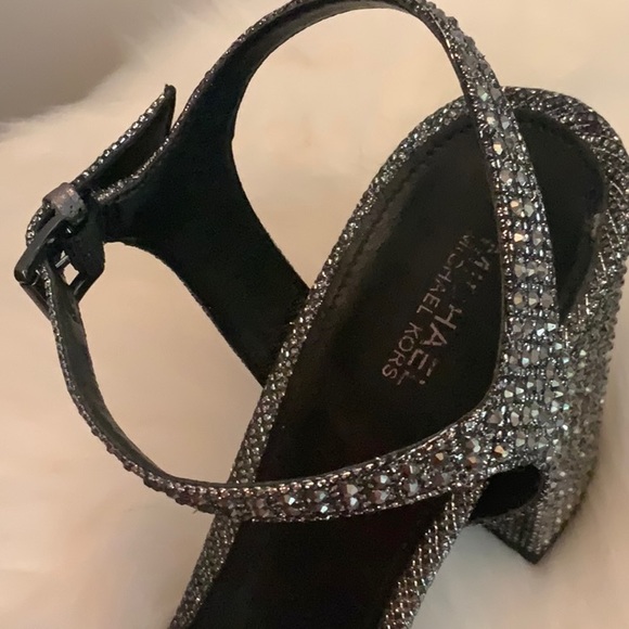 Michael Kors silver rhinestone heels - Picture 5 of 12